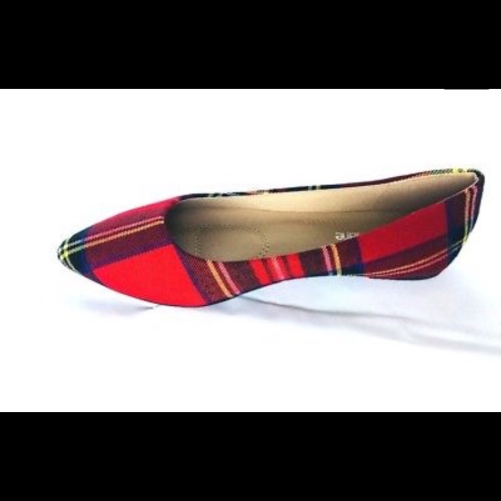 Plaid Pointy Toe Flat 10